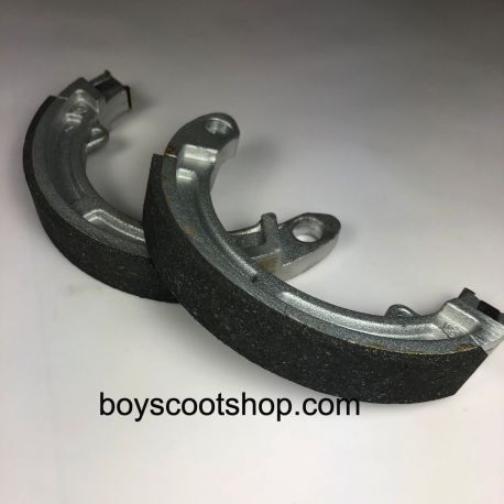 Machoires de frein avant 8", 9", 10" - Vespa 50-125, ET3, PK50, S, SS, XL,VNA, VNB, ACMA, VB, VBA, VBB, Super, P150S Machoires de frein avant 8", 9", 10" - Vespa 50-125, ET3, PK50, S, SS, XL,VNA, VNB, ACMA, VB, VBA, VBB, Super, P150S