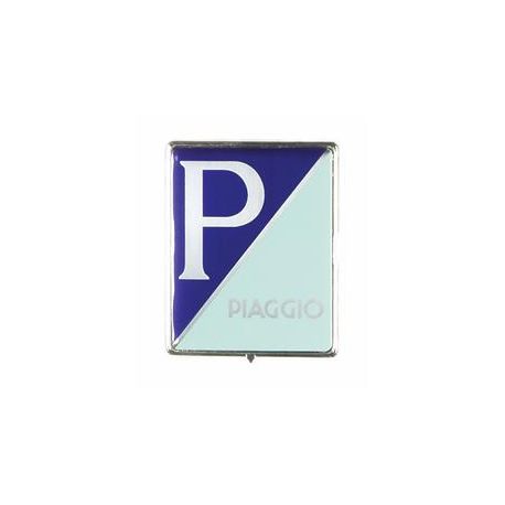 Monogramme / insigne de descente de klaxon “P / PIAGGIO“, plastic à agrafes, 3,5x4,5 cm - Vespa LX, LXV, S, Primavera , Sprint, 